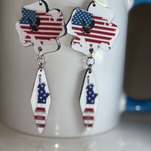 Patriotic Flag Dangle Earrings